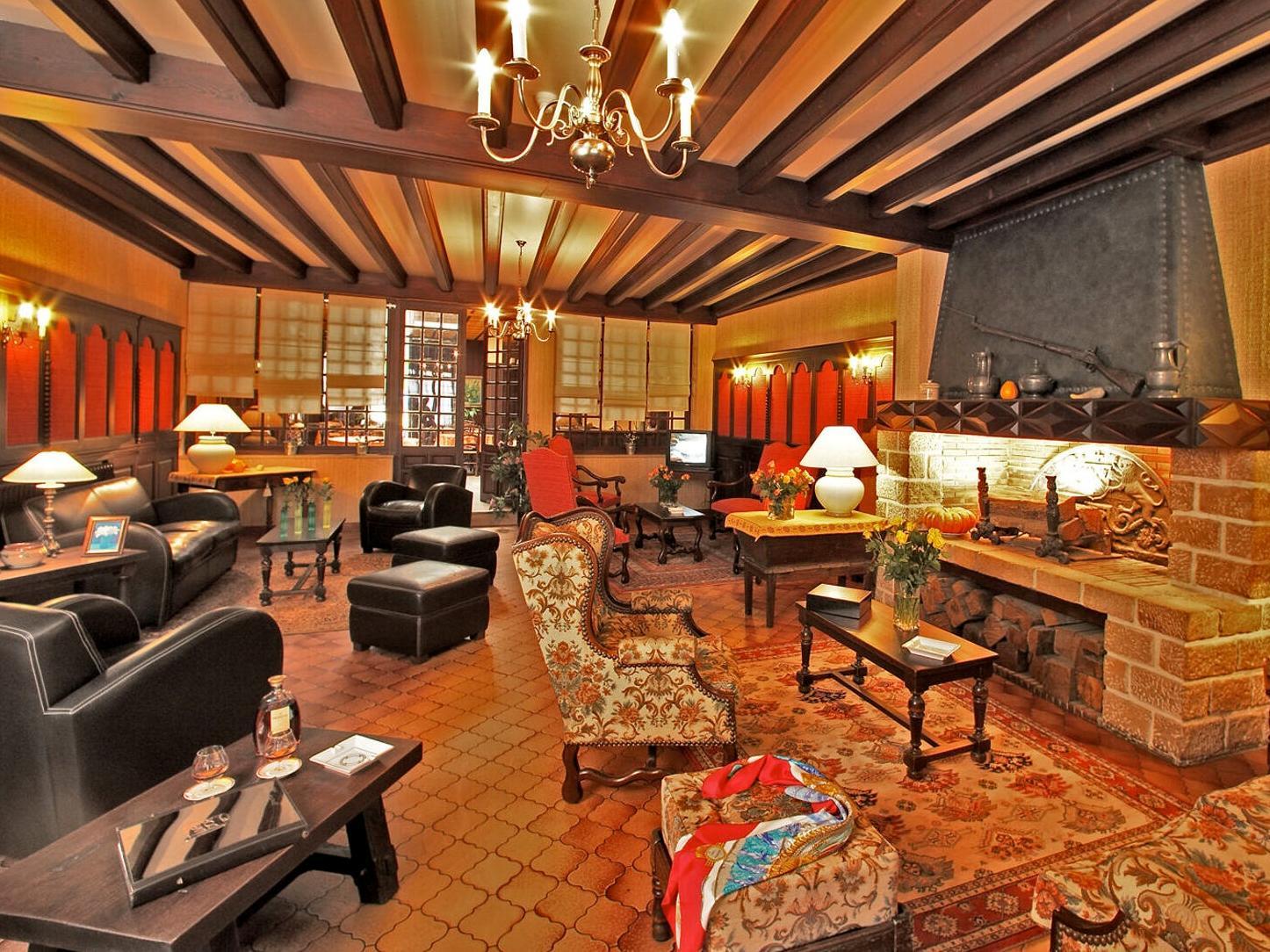 Logis Grand Hotel Pelisson Nontron Exterior photo